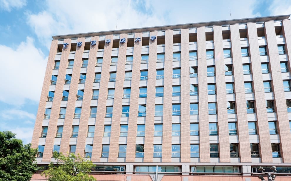 池袋キャンパス 外観