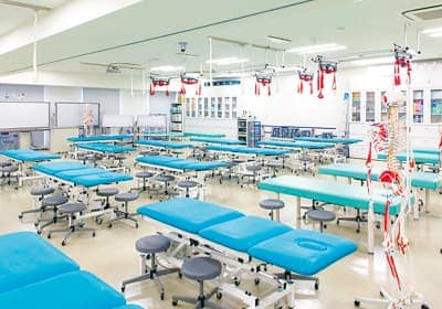 柔道整復実技室