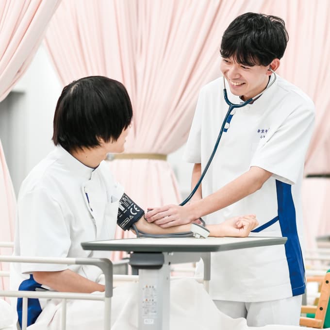 高度な技術と豊かな人間性を備え母子の幸せを支えられる助産師を目指す